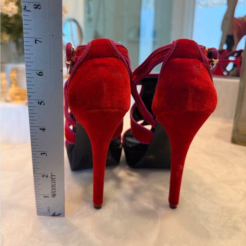Jessica Simpson BRUNO Very Red Velvet Platforms Strappy Heels Shoes, 7M - Picture 5 of 12